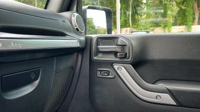 2018 Jeep Wrangler JK Sahara 4x4
