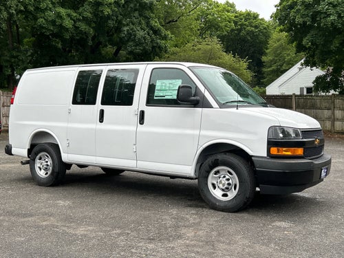 2026 Chevrolet Express Cargo WT