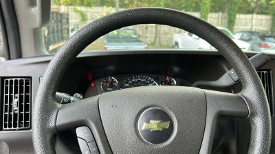 2024 Chevrolet Express Cargo 2500 WT