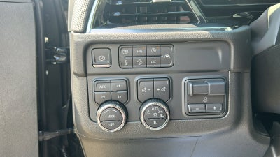 2025 Chevrolet Suburban RST