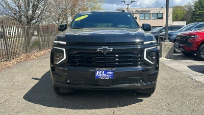 2025 Chevrolet Suburban RST