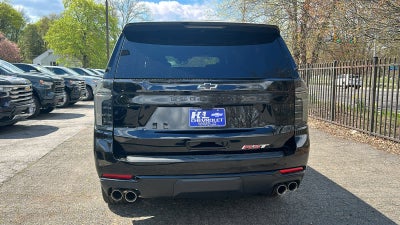 2025 Chevrolet Suburban RST