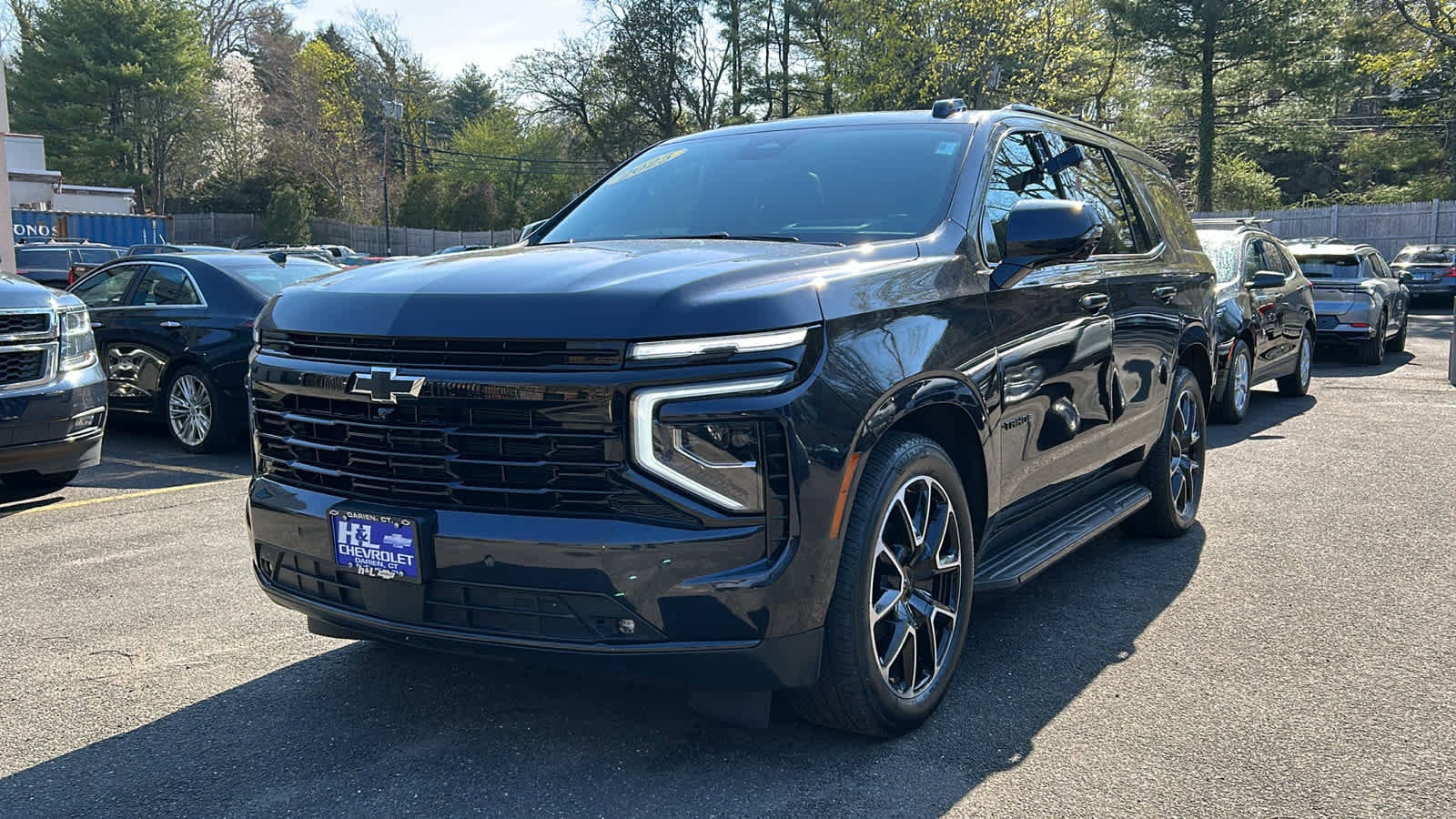 2025 Chevrolet Tahoe RST