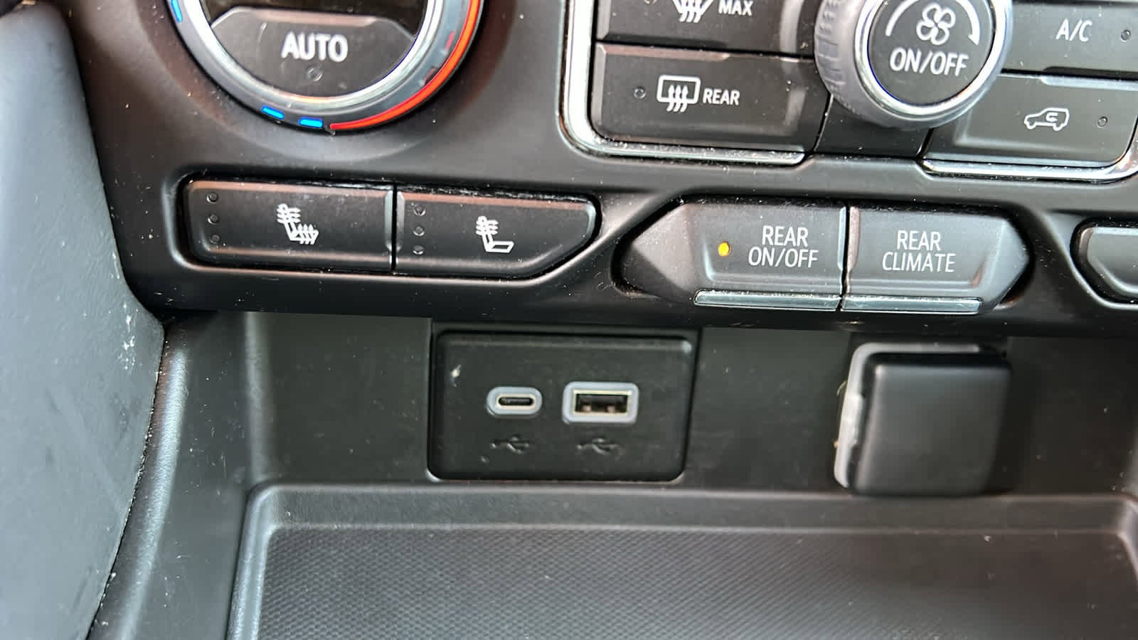 2024 Chevrolet Tahoe Z71