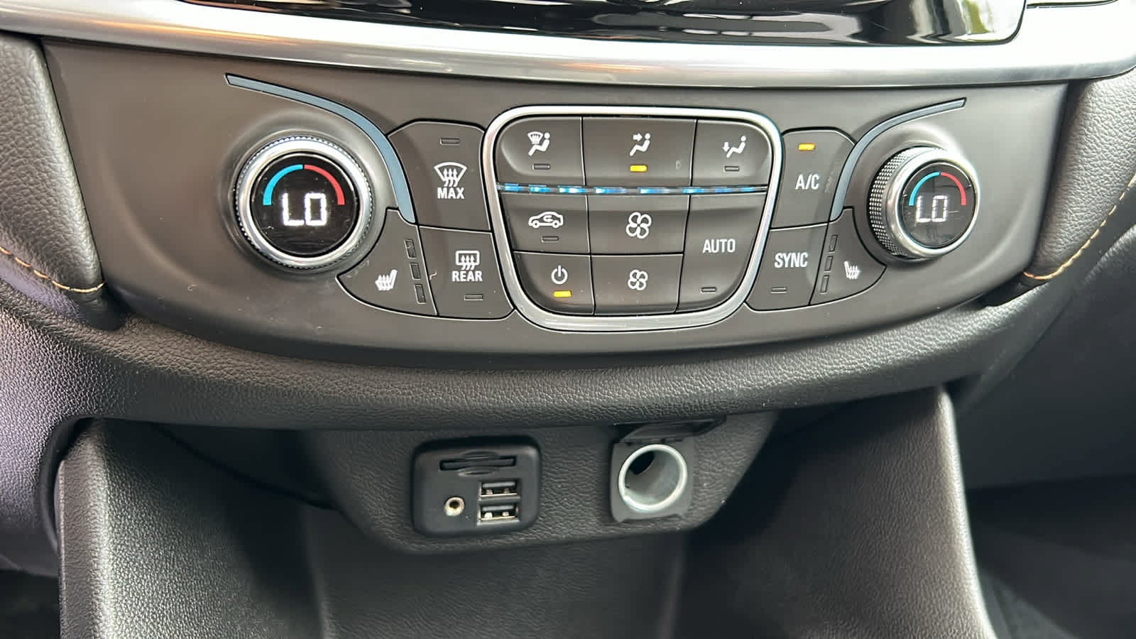 2020 Chevrolet Traverse RS