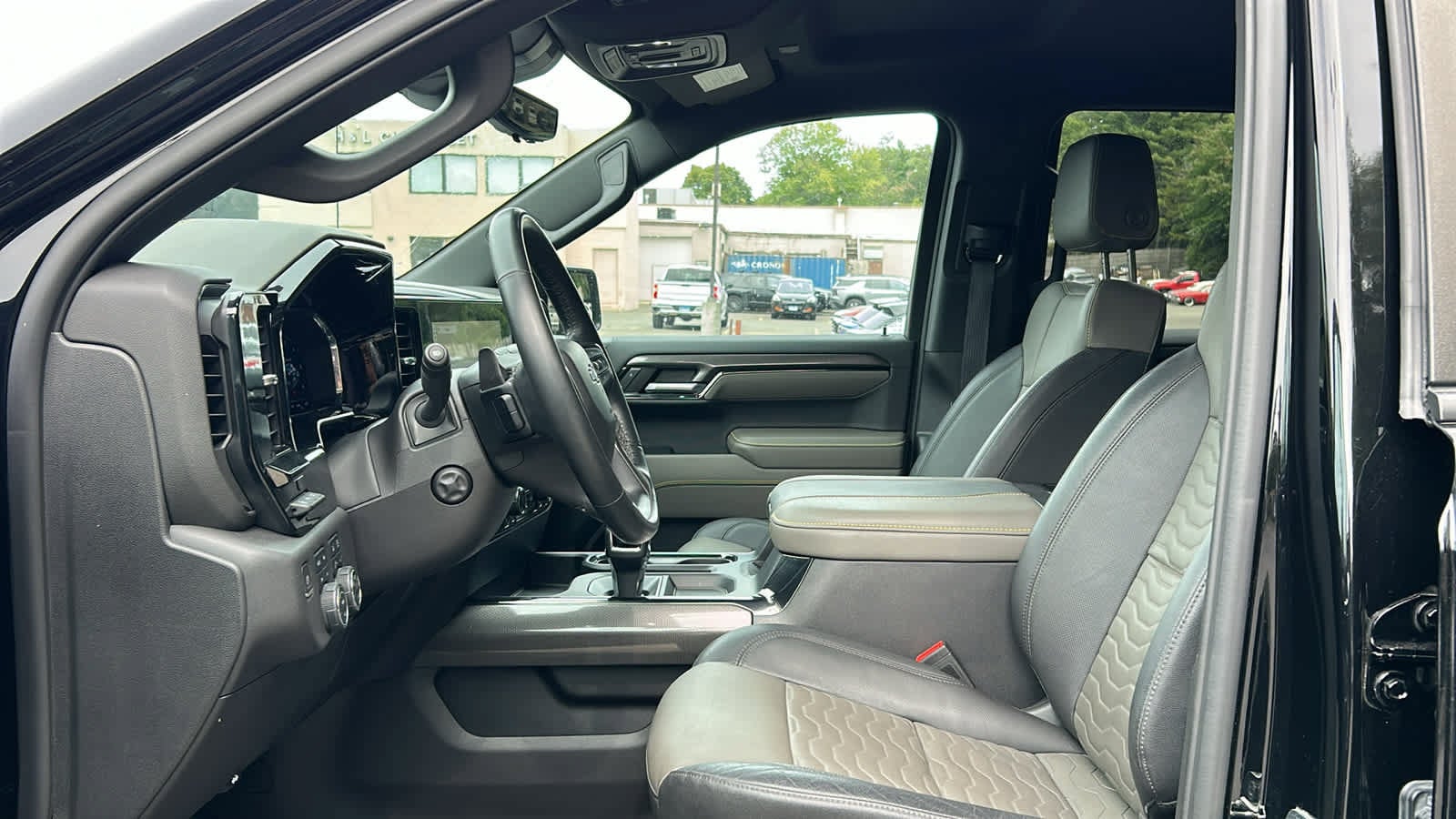 2024 Chevrolet Silverado 1500 ZR2