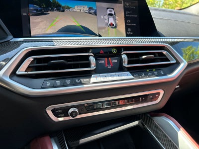 2021 BMW X6 M50i