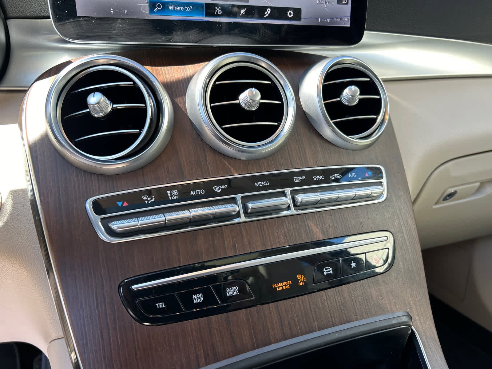2022 Mercedes-Benz GLC GLC 300