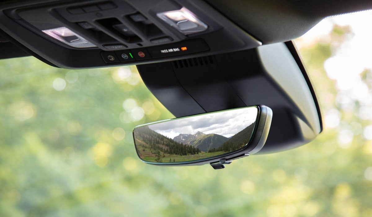 H & L Chevrolet in DARIEN CT